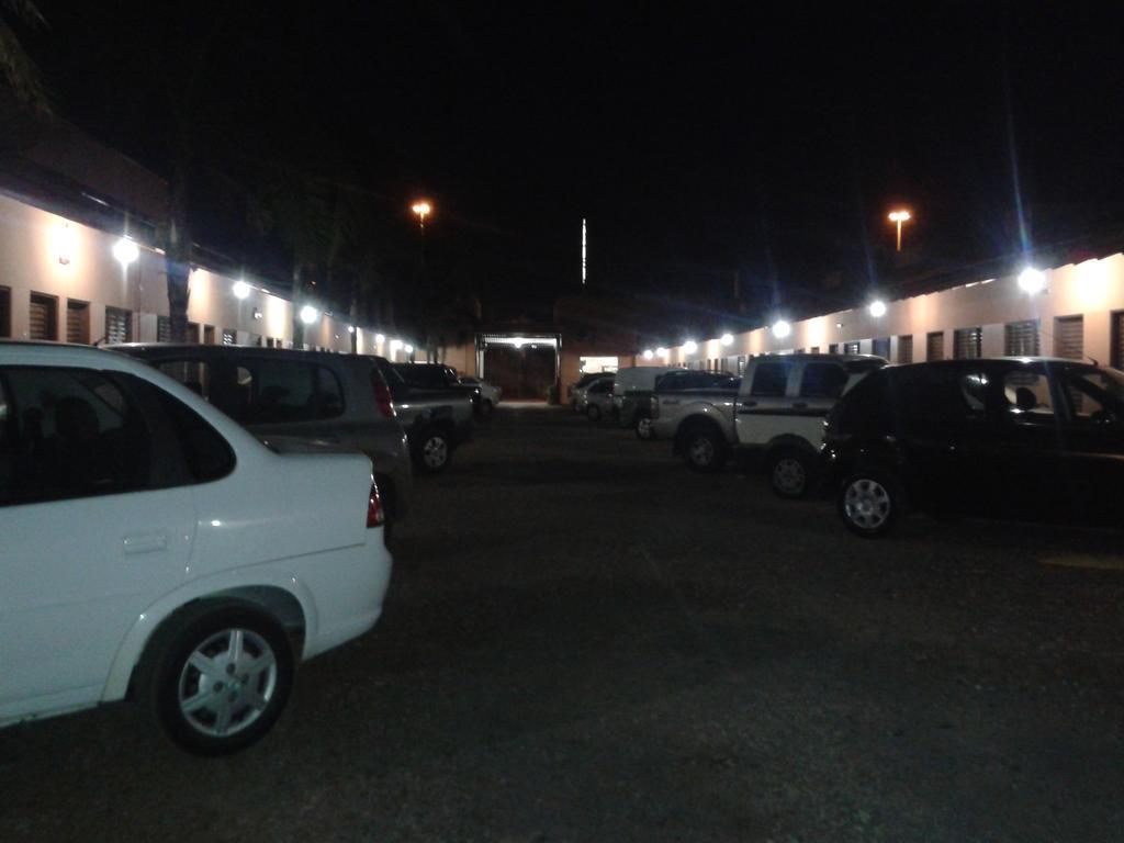 Hotel Veredas Três Lagoas Екстериор снимка