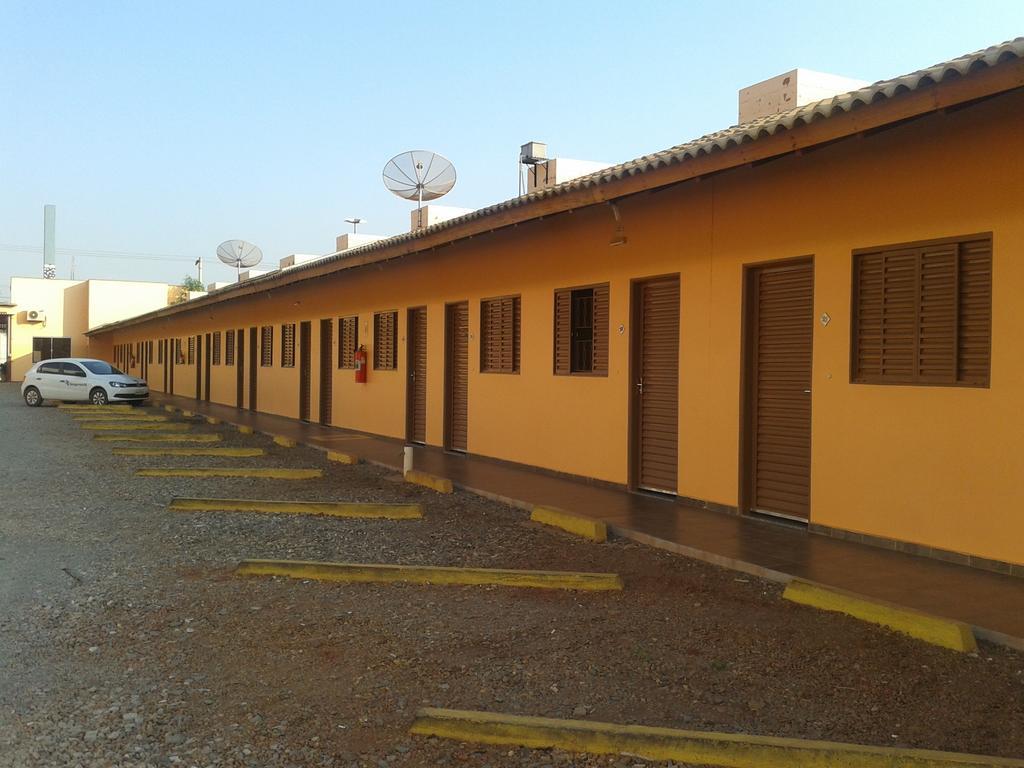 Hotel Veredas Três Lagoas Екстериор снимка