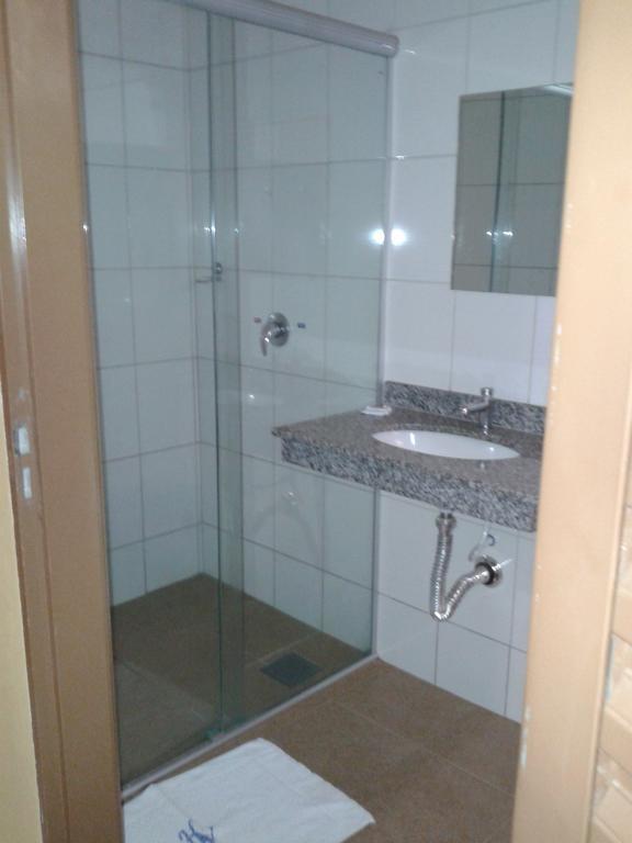 Hotel Veredas Três Lagoas Стая снимка